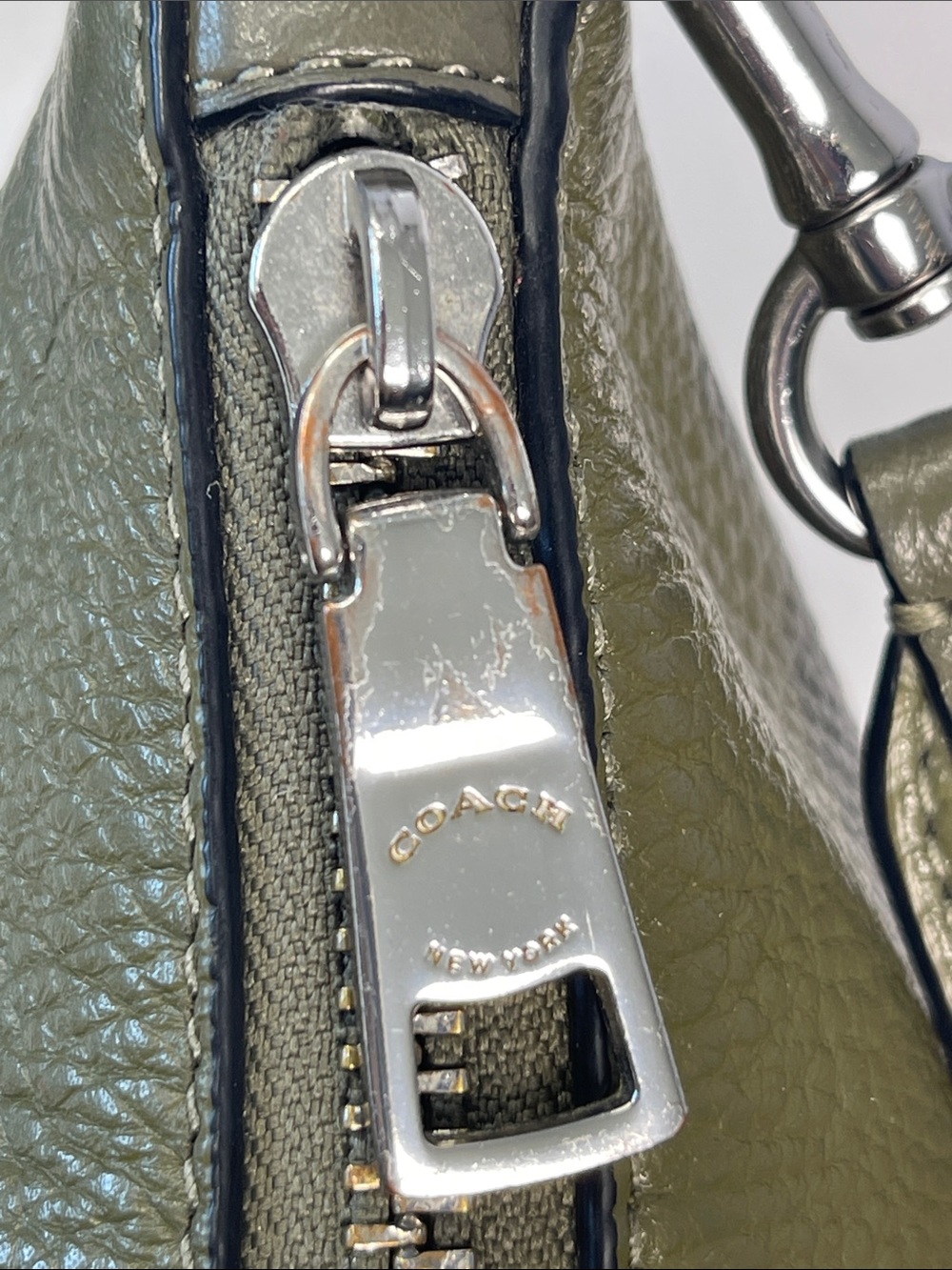 Coach Dempsey C2829 Olive Pebbled Leather Shoulder Bag With Patch - Picture 8 of 13